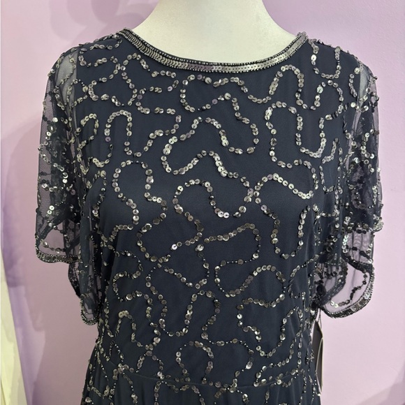 Adriana Papell Black Sequined Midi Gown - Picture 3 of 7